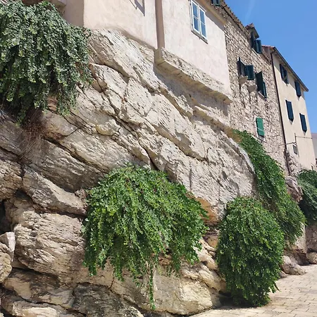 Campanelo * Сплит